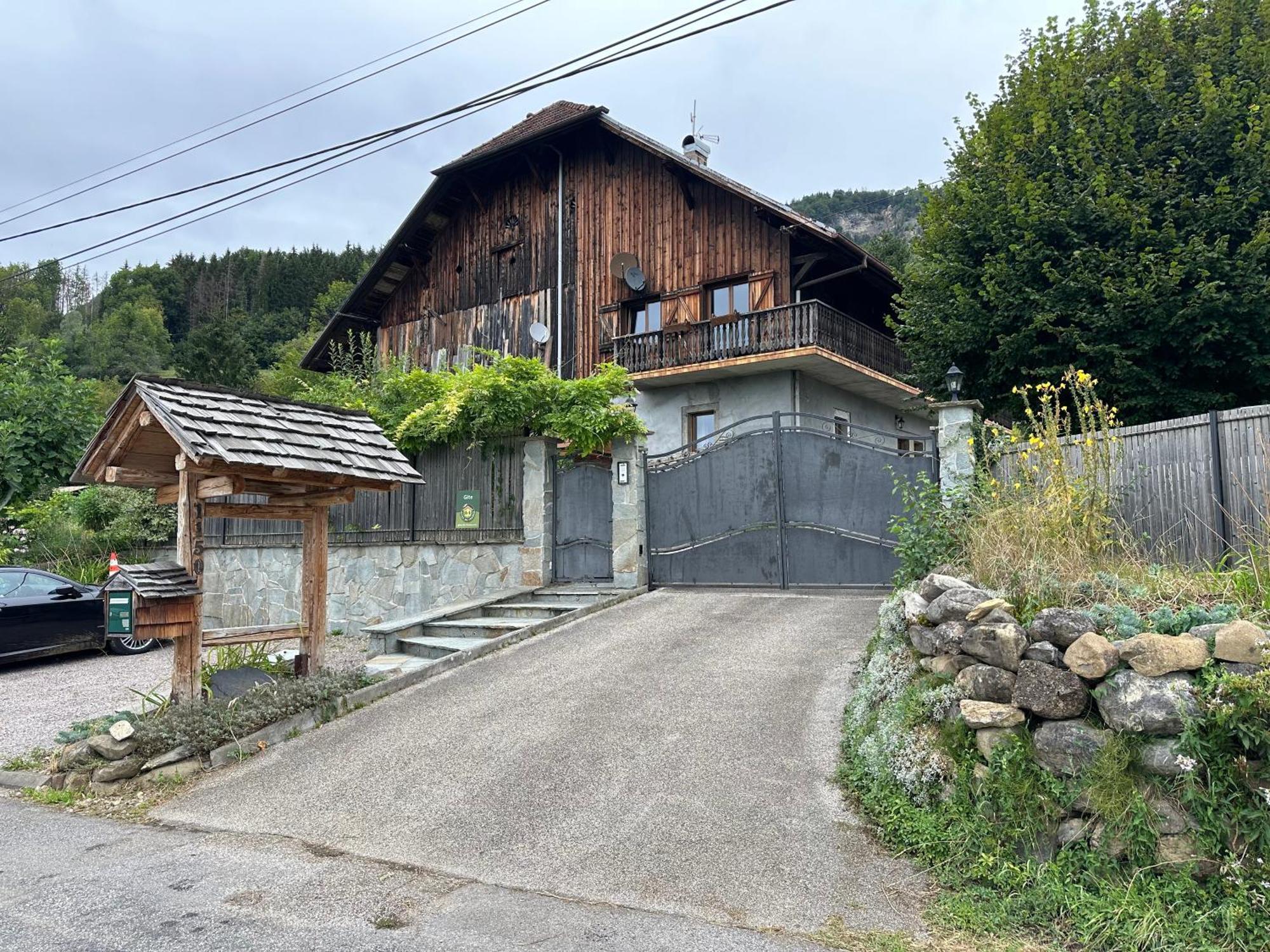 Gite De La Chouette Thyez Extérieur photo